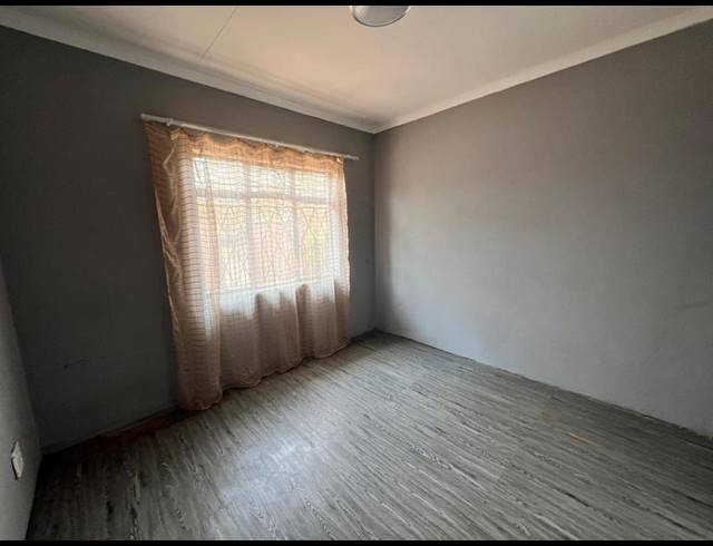 4 BEDROOM PROPERTY TO RENT IN LAUDIUM